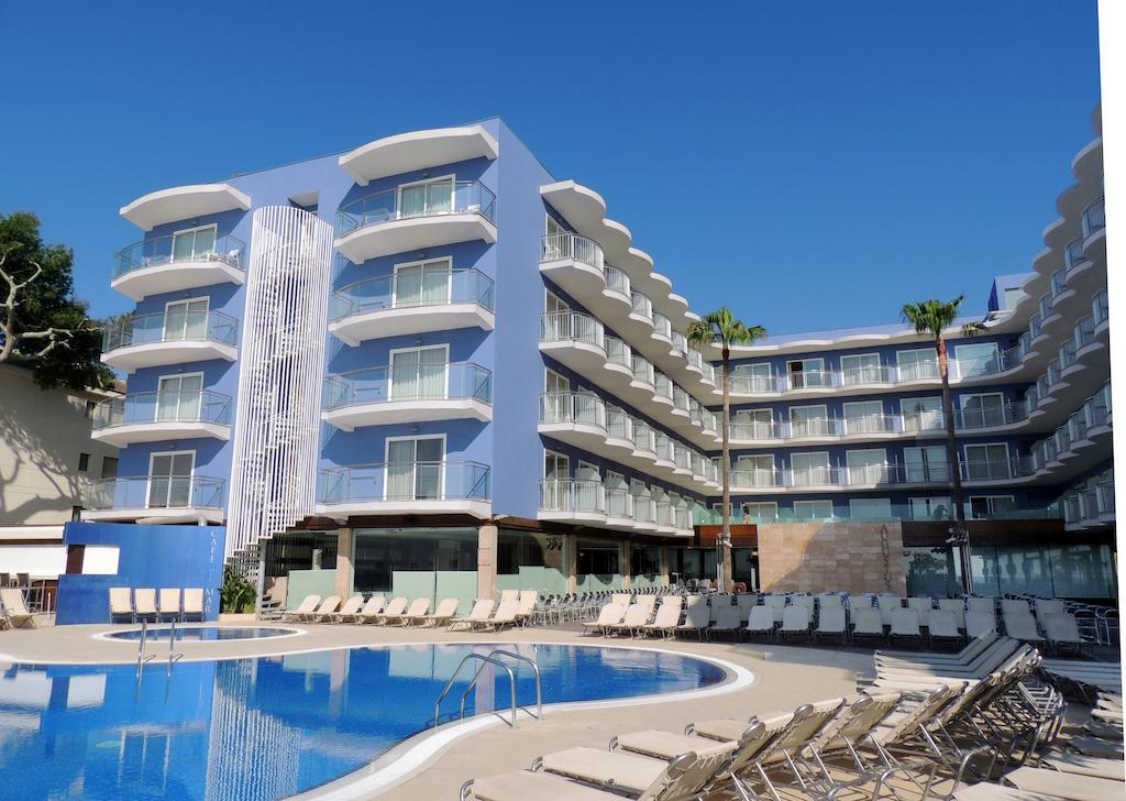 Hotel Augustus Cambrils Εξωτερικό φωτογραφία